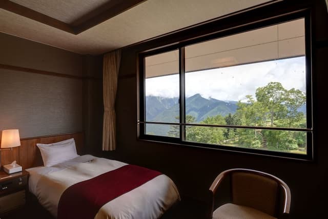 Superior Room, 2 Twin Beds, Private Bathroom, Mountain View