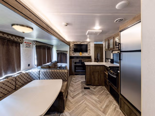 Trailer House A - Non-Smoking