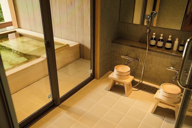Japanese-Western style Two Bedroom with Private Bathroom Non Smoking
