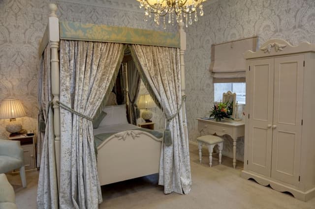 Suite, 1 King Bed, Non Smoking (Four Poster Bed)