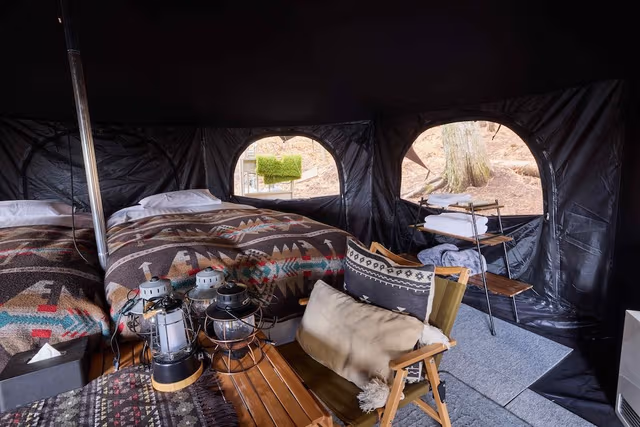 Premium Bell Tent2 3 Beds No smoking , Non smoking (Pet friendly)