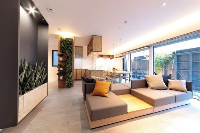 Deluxe Room R111 (2 Bedrooms) Non Smoking