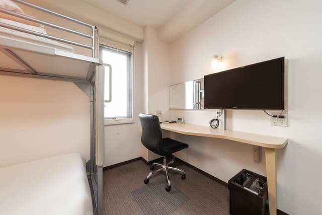 Twin Room (Bunk Bed)