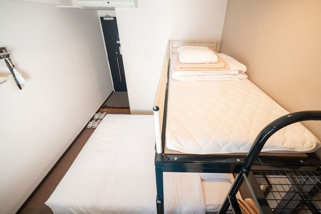 Twin Room (Bunk Bed)