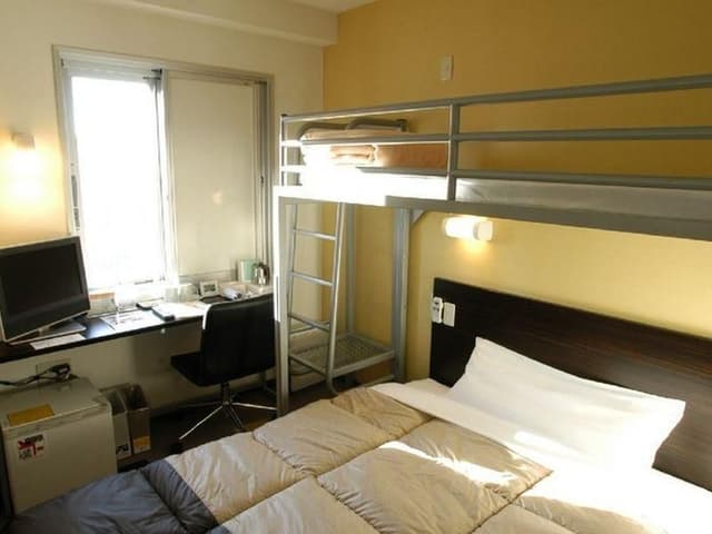 Bunk Twin Bed Room