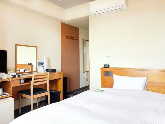 Single smoking room B