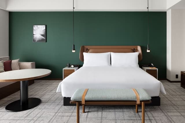 Deluxe Room, 1 King Bed (Fuji View)