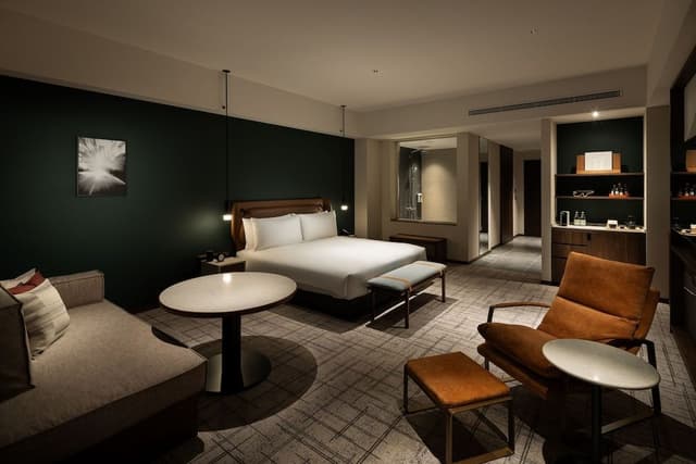 Deluxe Room, 1 King Bed (Fuji View)