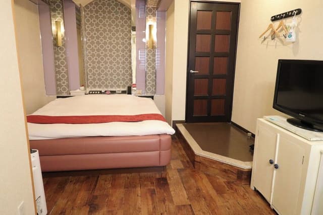Basic Double Room, 1 Queen Bed, Non Smoking