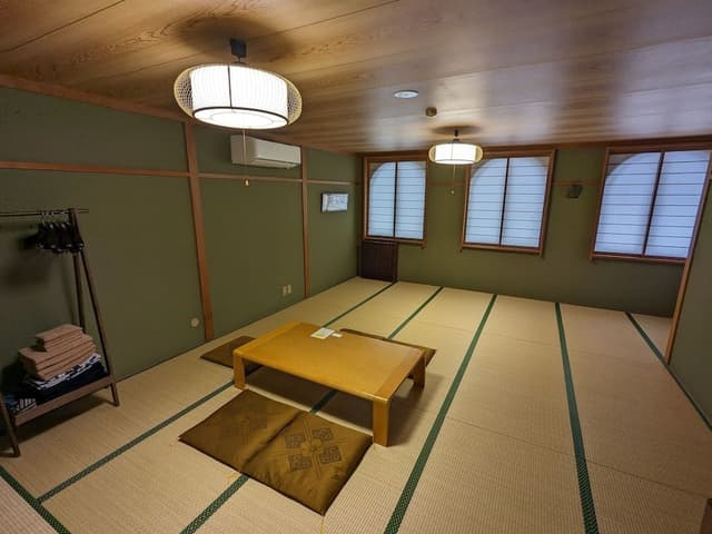 Japanese Style Room for 6 guests, Non Smoking, No Pets