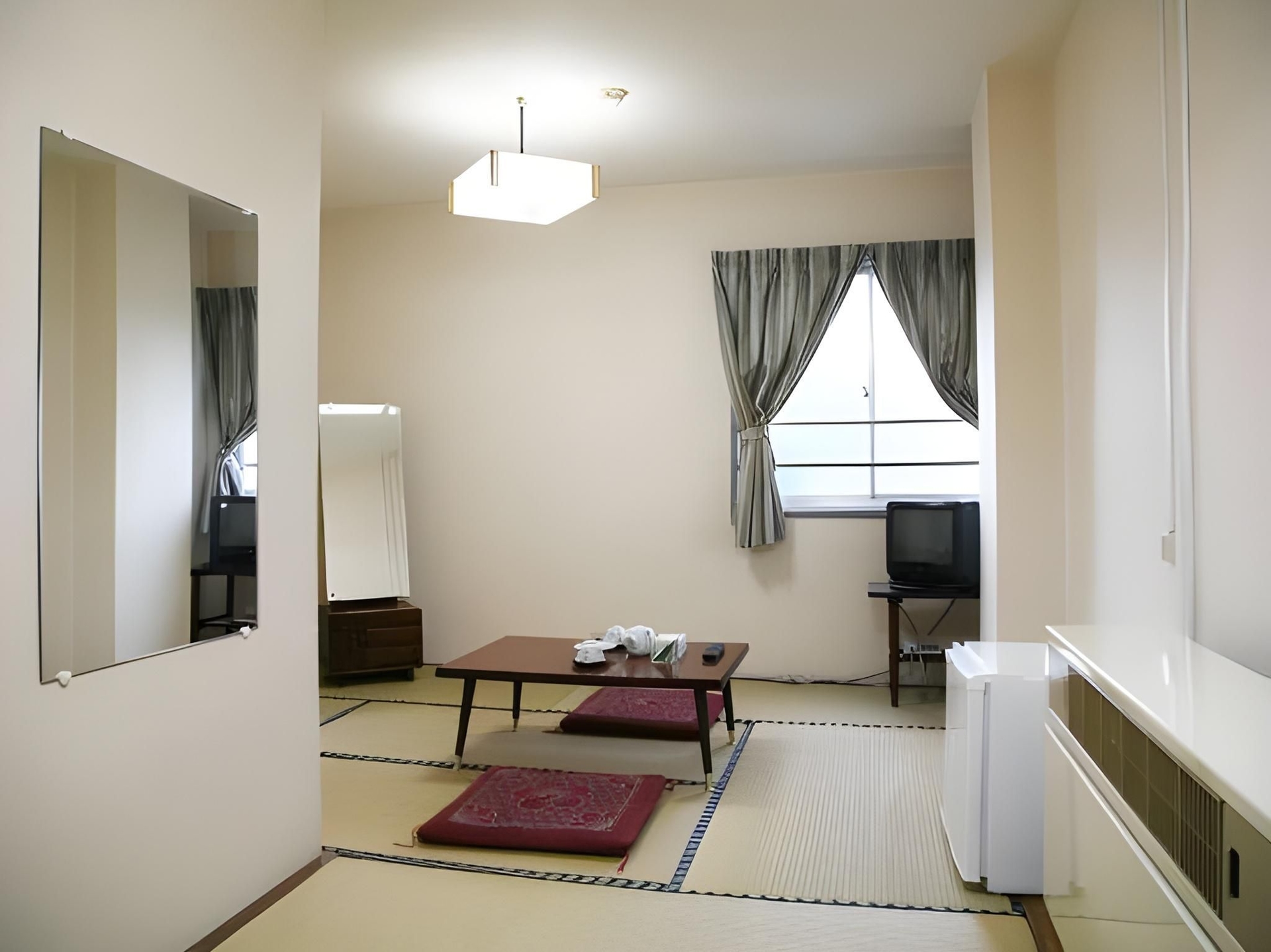 โรงแรมธุรกิจคาเนโกะ (Business Kaneko Hotel)4