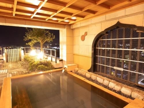 Hotel Castle Inn Ise0