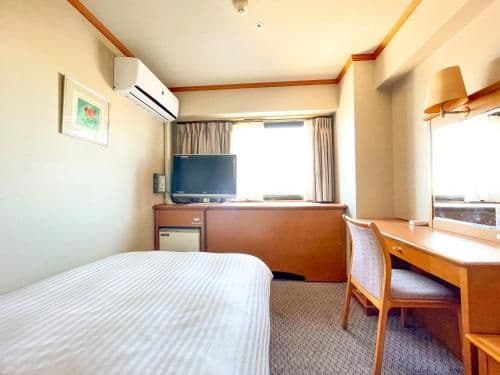 Standard Semi-Double Room - Non-Smoking