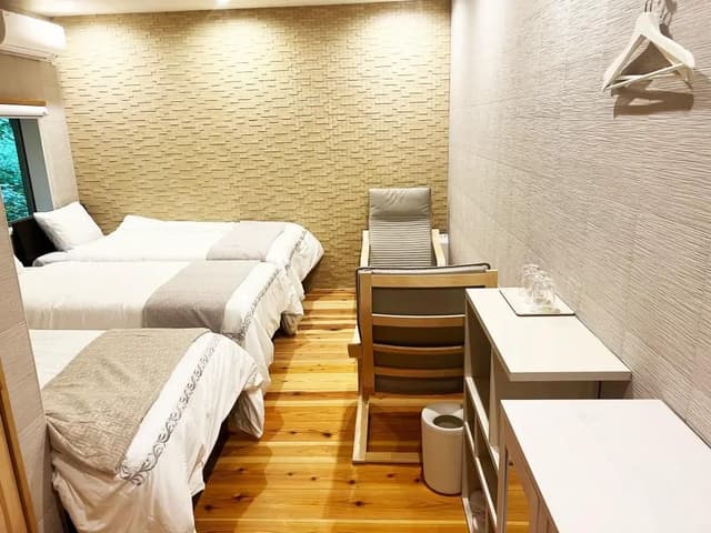 Room 1