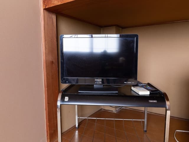 Japanese Room with Shared Washroom - Triple (Smoking)