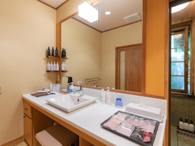 Hatsuse Annex Japanese-Western Style Room with Open-Air Bath and Inner Bath