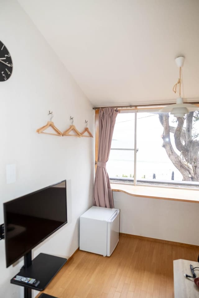2nd Floor Ocean View Room
