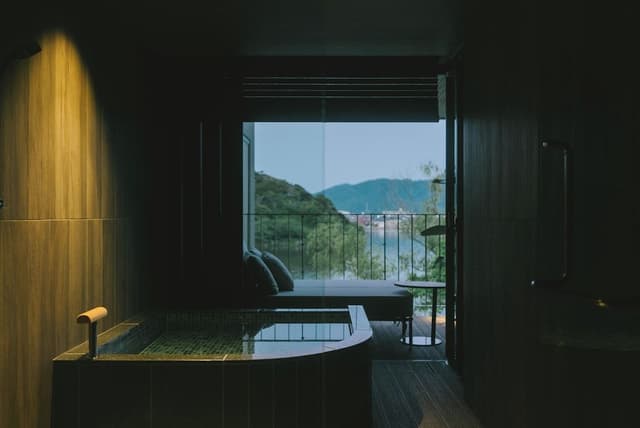 Concept Room Lakeview Bath and Terrace Twin+1, Non-smoking