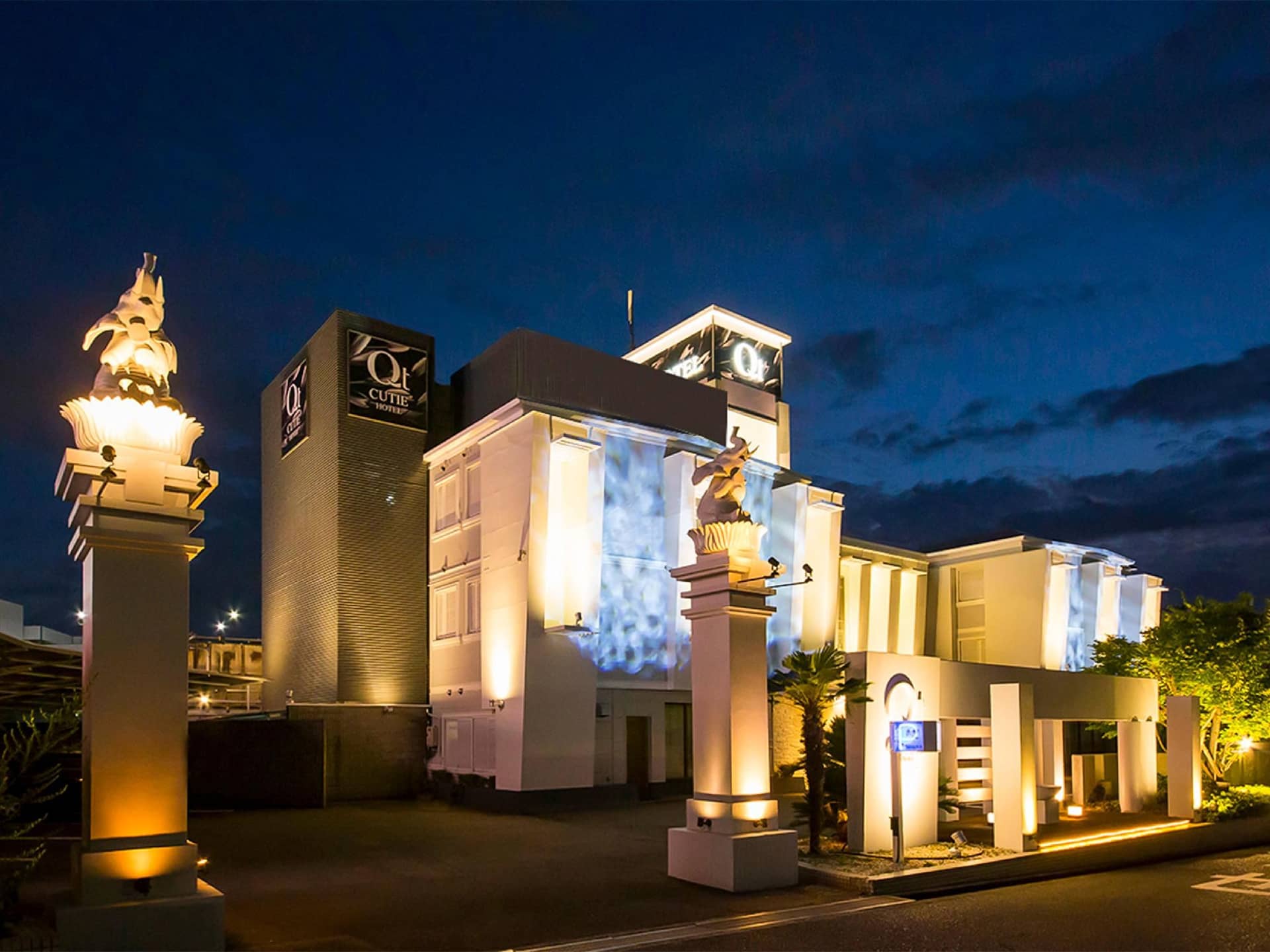 Hotel QT Minami Osaka -Adult Only Hotel QT Minami Osaka -Adult Only