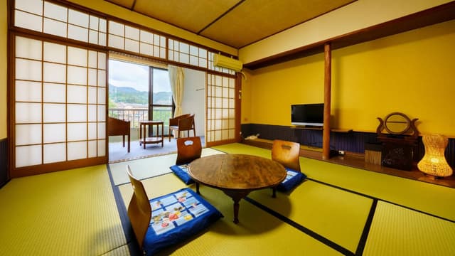 Japanese Style Room with 8 Tatami