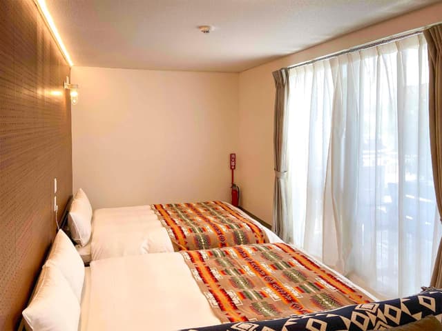 Room 1
