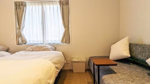 Economy Twin Room - Non-Smoking