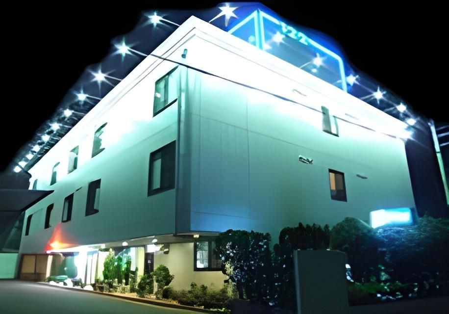 โฮเทล122 (Hotel122)0