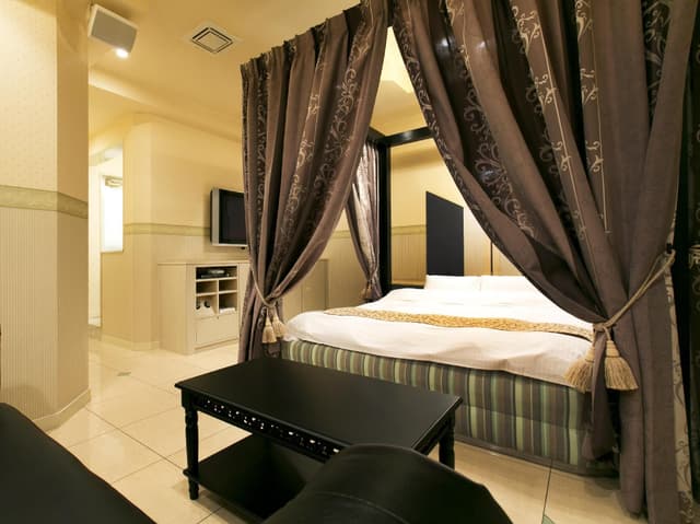 Suite Room