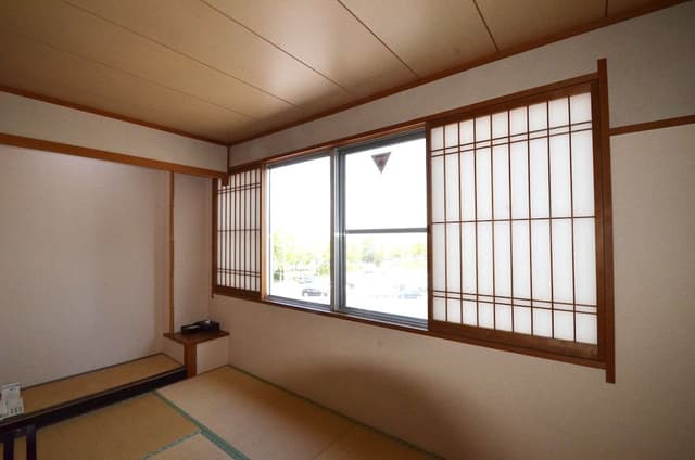 Japanese Style Room (12 Tatami Mats) with Private Bathroom