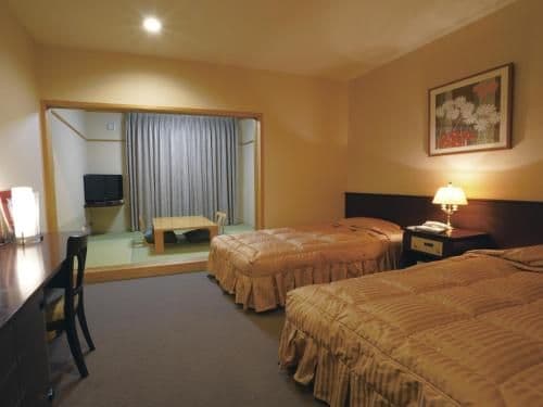 Room with Tatami Area - Non-Smoking