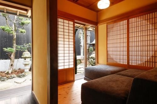 ยามาซากิ เรียวกัง คิว นากามอนเซนยะ (Yamasaki Ryokan Q Nakamonzenya)1