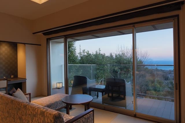 Japanese Western Style Twin Room, Ocean view with Open-air bath (Second floor)
