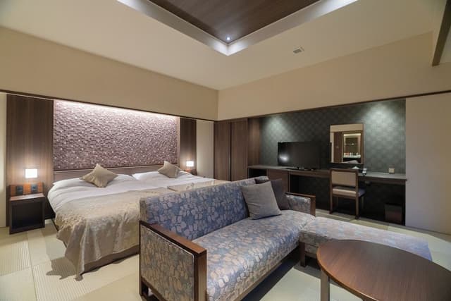 Japanese Western Style Twin Room, Ocean view with Open-air bath (Second floor)