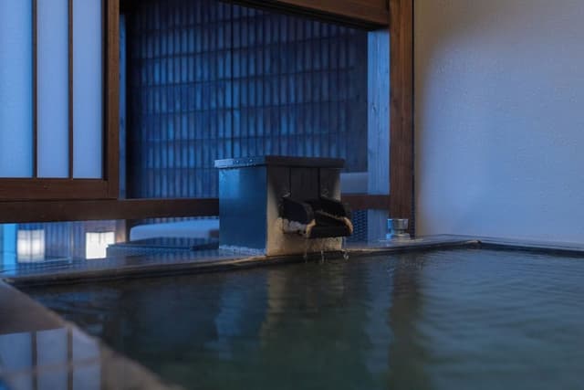 Japanese Western Style Twin Room, Ocean view with Open-air bath (First floor)
