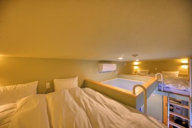 Standard Cabin