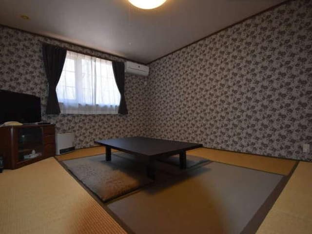 Japanese Style Room - Non-Smoking