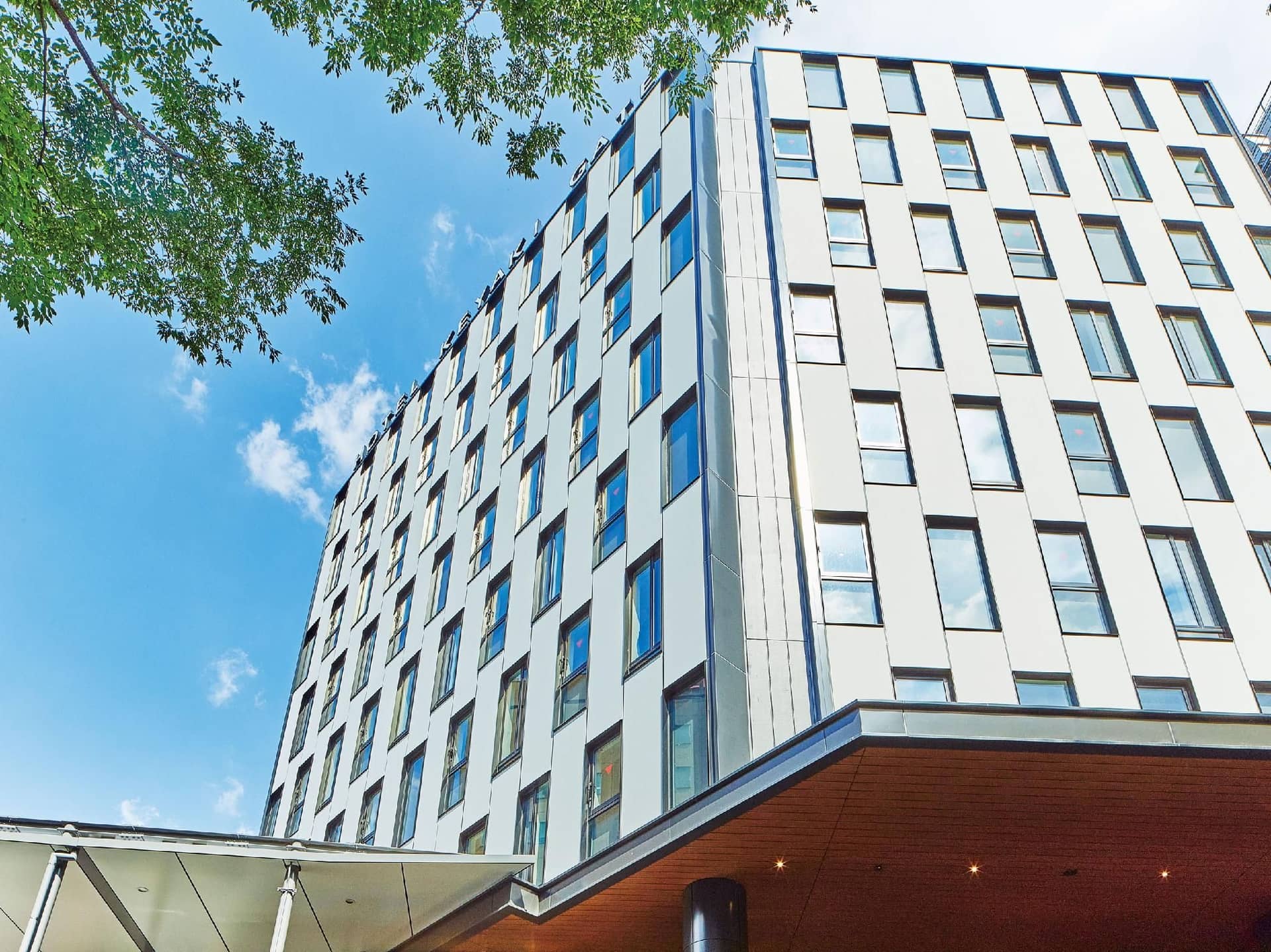โรงแรมเคยากิ เกต โตเกียว ฟูชู โรงแรมเคยากิ เกต โตเกียว ฟูชู