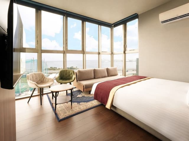 SANSUI Suite, Non Smoking
