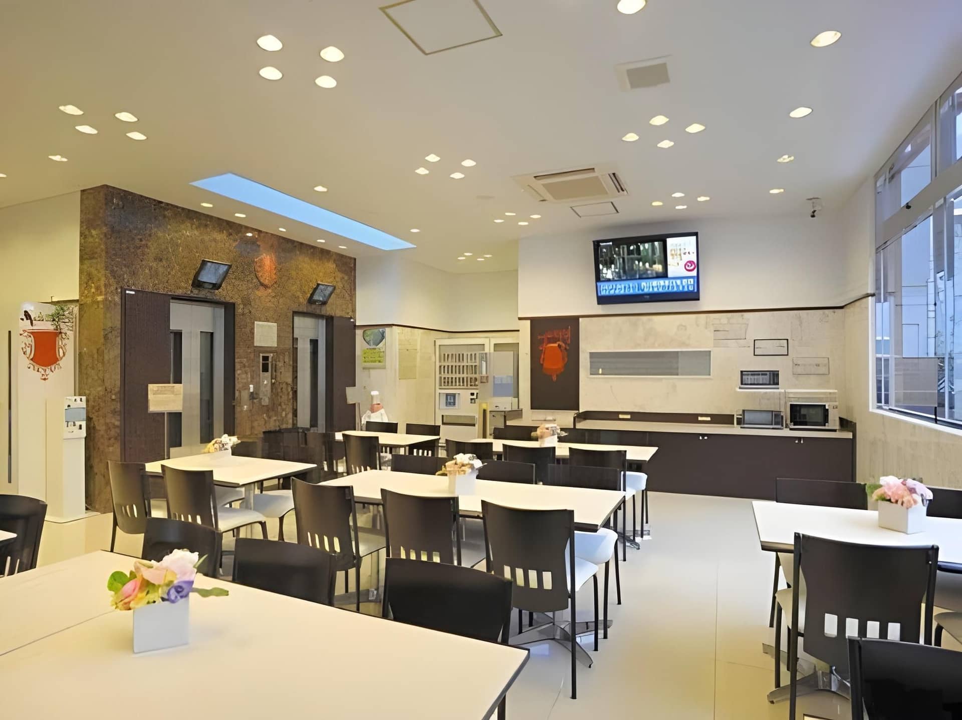 Toyoko Inn Okinawa Naha Omoromachi Ekimae Toyoko Inn Okinawa Naha Omoromachi Ekimae
