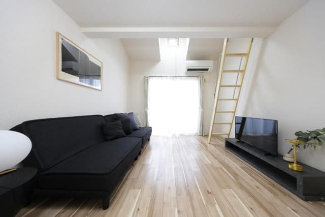 Loft B