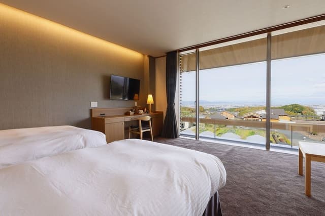 Deluxe Twin Room, Non Smoking, Mountain View