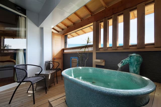 You: Royal Suite Room