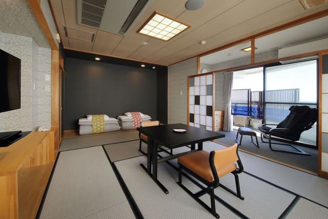 4F&5F: Japanese Style Room with open-air bath