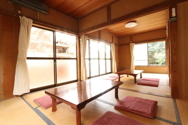 Japanese Style Room for 6 Guests