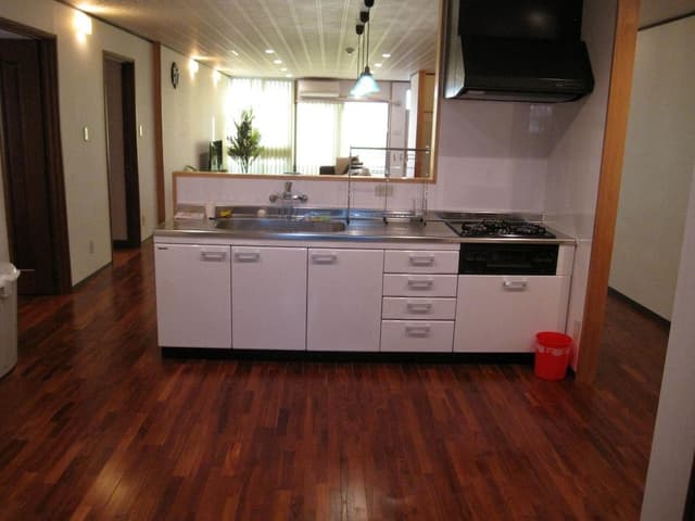 Deluxe Room, 2 Bedrooms, Non Smoking, Partial Ocean View (202)