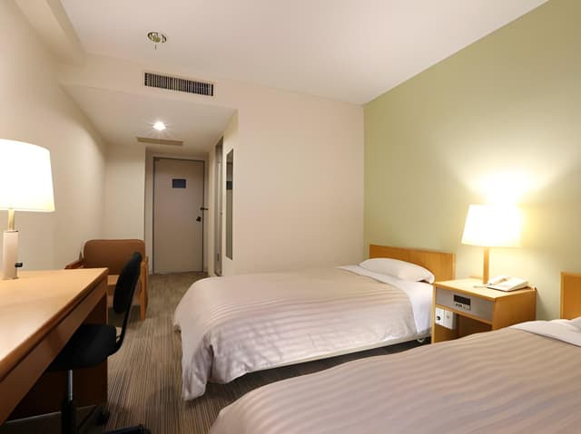 Twin Room - Smoking