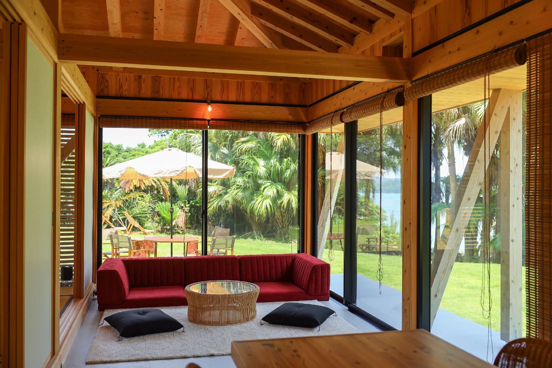 พิพิธภัณฑ์ศิลปะบูทีคที่คุณสามารถเข้าพัก วิลล่าริวกิว (Boutique Art Museum U can stay -Ryukyu Villa)1