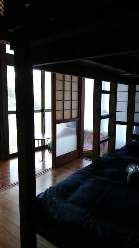 เทบิโระ บีช แบ็กแพกเกอร์ (Tebiro Beach Backpackers)1