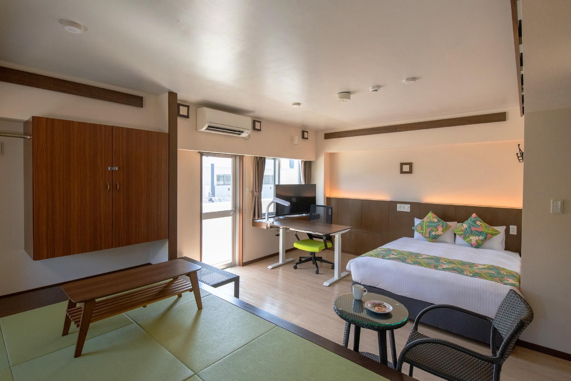 อควา รีสอร์ต อิน ชาตัน (Aqua Resort Inn Chatan)1