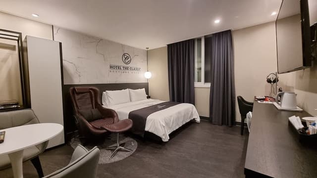 Premium Double Room